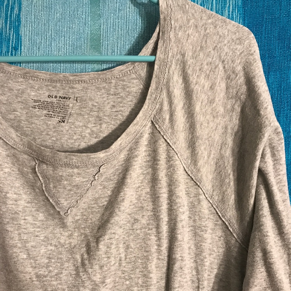 OLD NAVY LONG SLEEVE